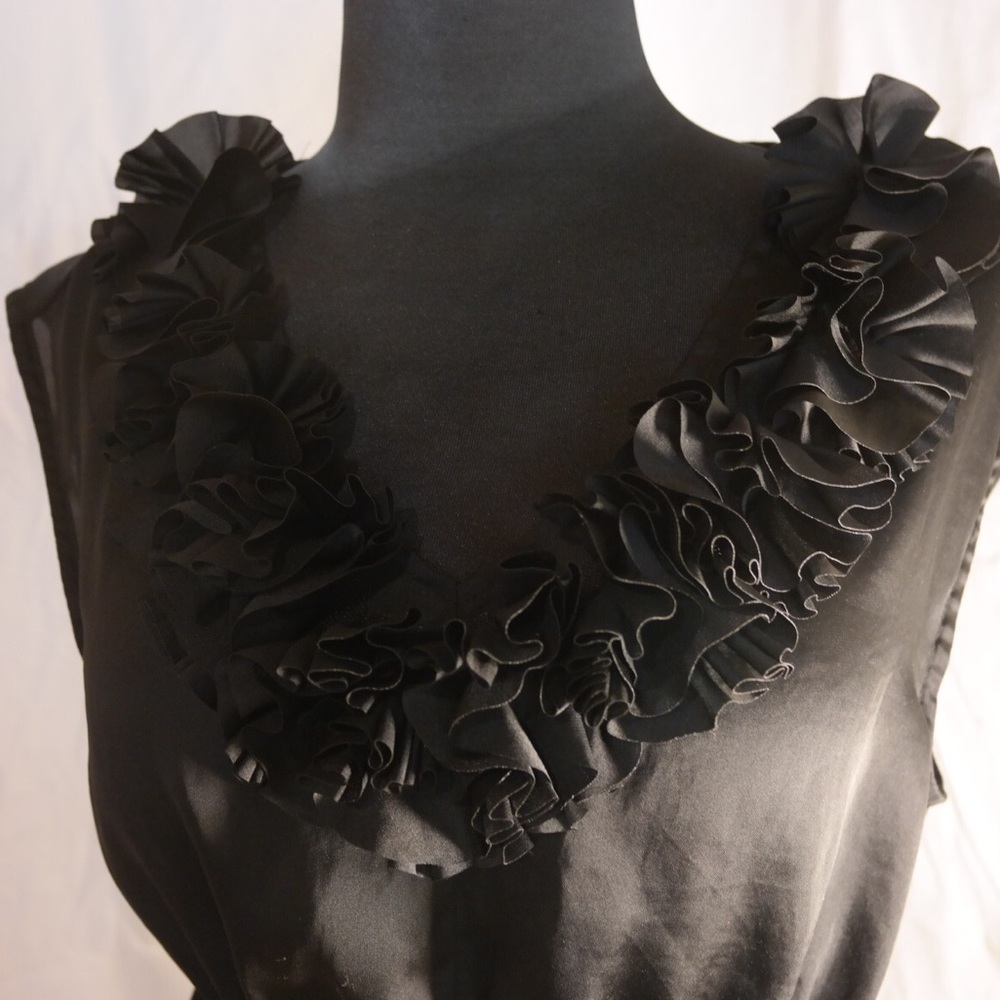 Elle Black Ruffled Crew Tank